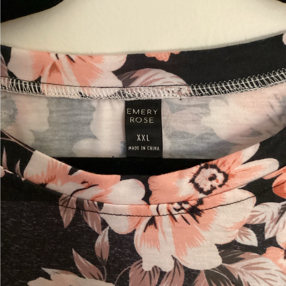 Emery Rose XXL black shirt with coral and pink flowers.